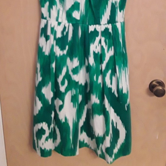 Ellen Tracy Green White stroke dress Sz 2 NWOT - Picture 2 of 8